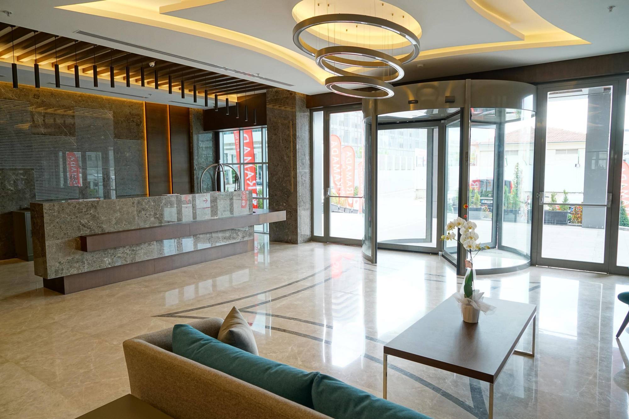Ramada By Wyndham Nilufer Bursa Hotel Exterior foto
