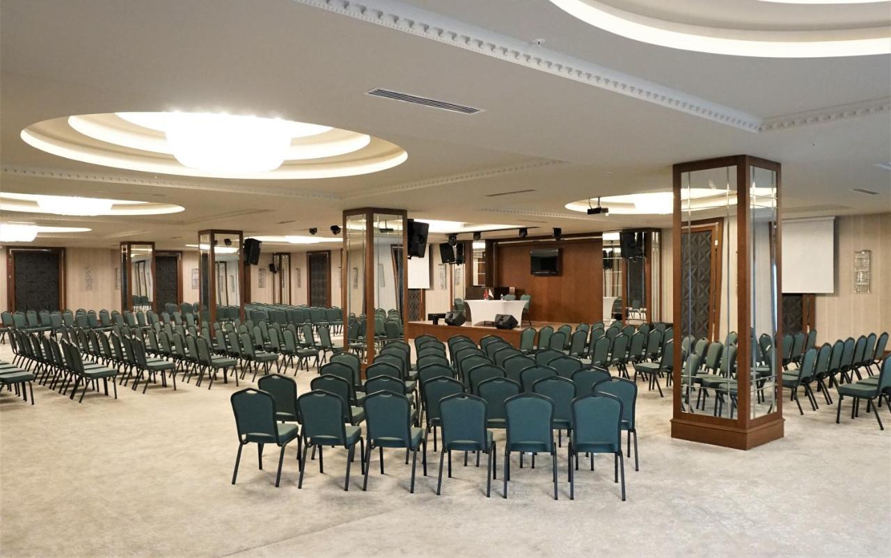 Ramada By Wyndham Nilufer Bursa Hotel Exterior foto